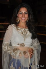 Isha Talwar at Raja Cheyyi Vesthe Movie Audio Launch
